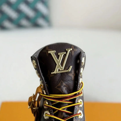 Brown Jacquard High-Top Work Boots