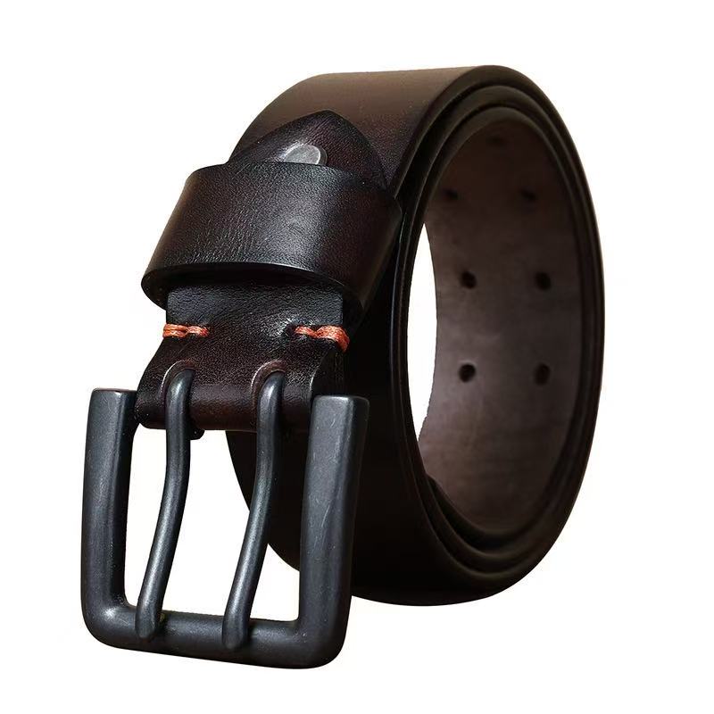 Retro-style button-fastened men's belt