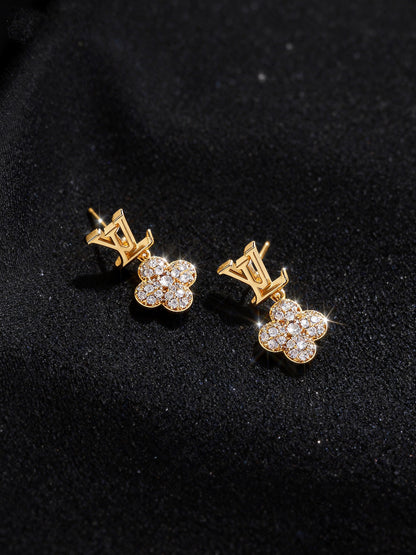Diamond Clover Pendant Stud Earrings