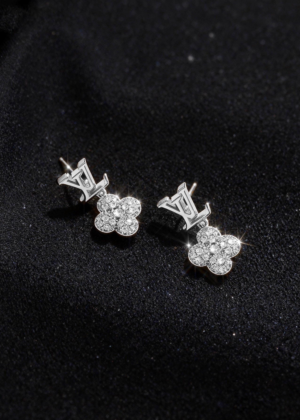 Diamond Clover Pendant Stud Earrings