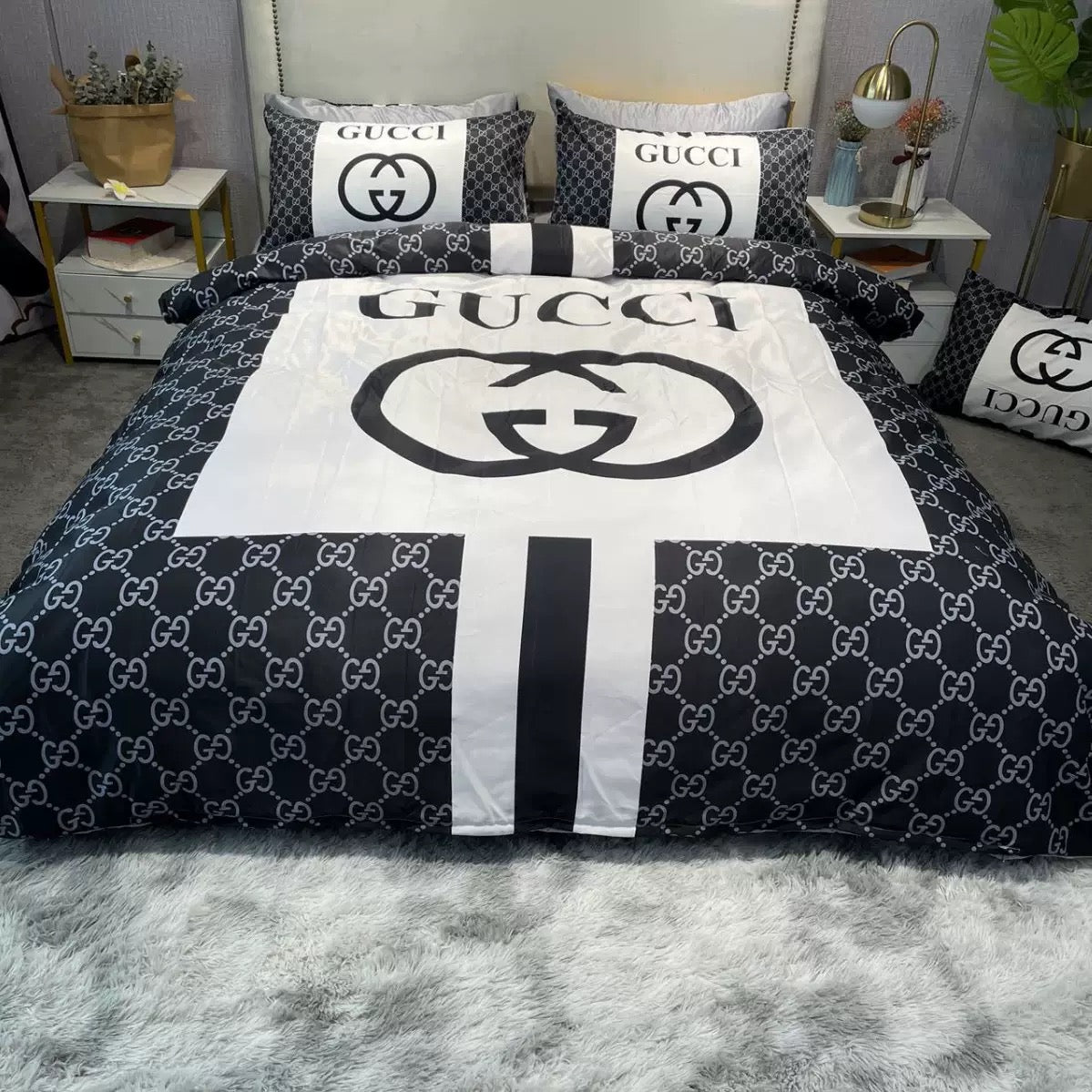 Color-Block Logo Flannel Warm Duvet Cover