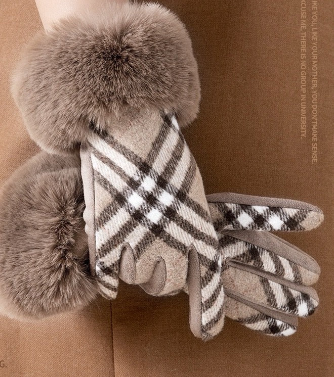 Black-Gray Plaid Fur-Cuff Fingerless Gloves